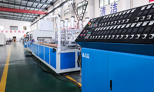 PVC木塑發泡板材生產線